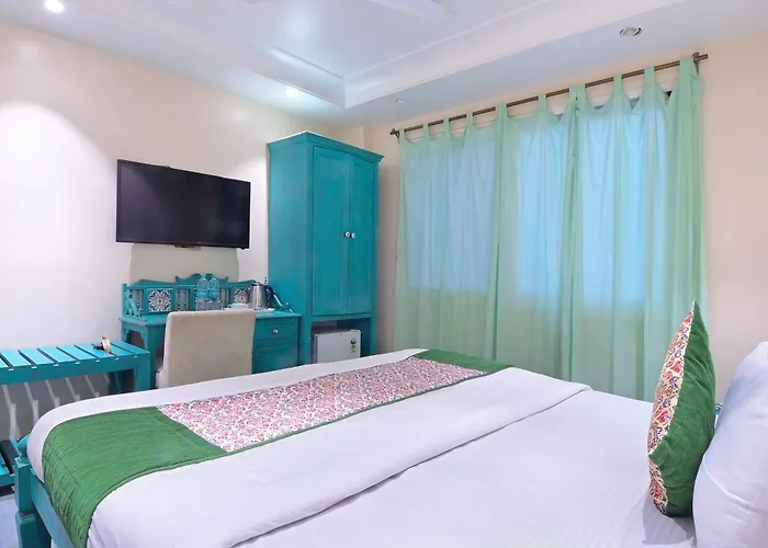 The Pinky Villa - Heritage Boutique Suites